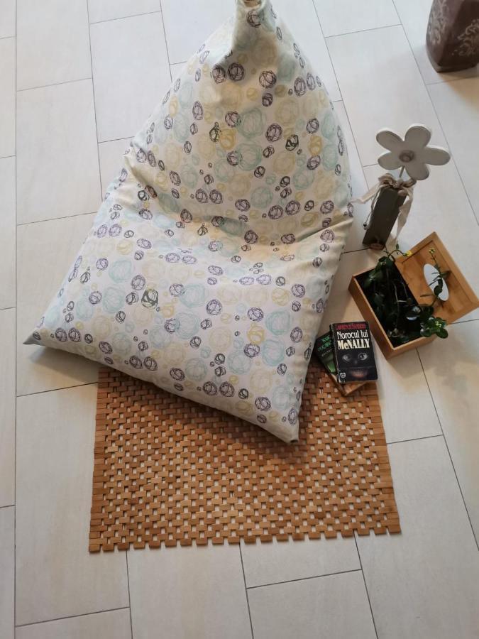 FloreştiArt Houseアパートメント エクステリア 写真